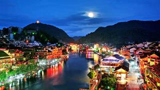 凤凰古城介绍及游玩景点推荐