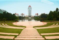 厦门大学：嘉庚广场