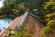 九华天池旅游景区：天池大坝