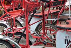 李小龙乐园：自行车出租部