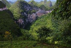 乐业大石围流星天坑有什么好看的