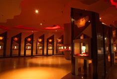 三星堆博物馆：神巫群像