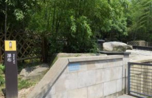 徐家汇公园瀑布 徐家汇公园瀑布