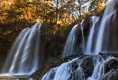 九寨沟风景区：熊猫海瀑布