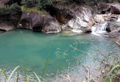 福安白云山九龙洞景区：金蟾戏水