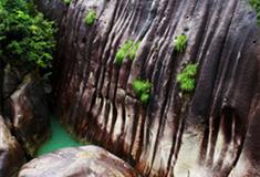 福安白云山九龙洞景区：九龙滚滚