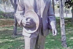 中国科学院华南植物园：张肇骞雕塑