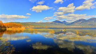 拉市海湿地公园：海景栈道