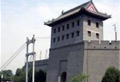 西安城墙景区：吊桥