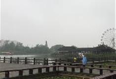 长沙洋湖湿地公园：水上小舞台