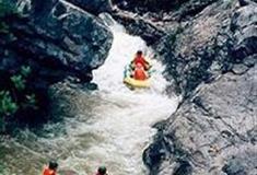 玄真古洞生态旅游度假区：河马出洞