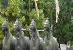 孙子兵法城：三进院战车