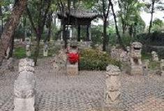 常家庄园：百狮园