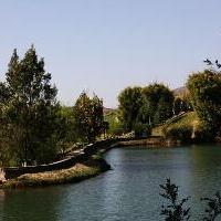 丽江观音峡景区月牙泉