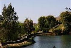 丽江观音峡景区：月牙泉