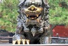 避暑山庄：雄狮子