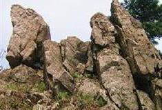 万佛山风景区：神驼石