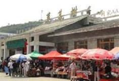 黄果树瀑布景区：游客服务中心