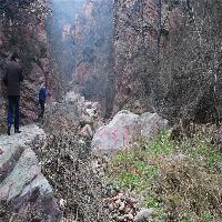 伏羲山神仙洞小龙潭