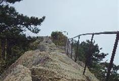 万佛山风景区：天梯