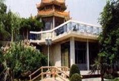 大连老虎滩海洋公园：马驷骥根雕艺术馆