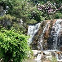 中华民族博物院盘龙叠水瀑布