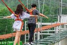 天府花溪谷：高空探险乐园