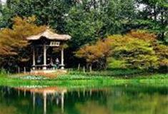 桂林穿山景区：穿北亭