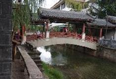 丽江古城：玉河走廊