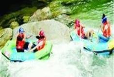 玄真古洞生态旅游度假区：鸳鸯潭