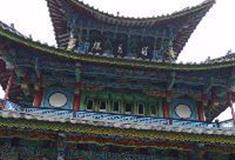 黑龙潭风景区：得月楼