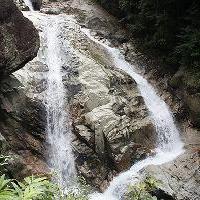 广东第一峰旅游风景区双龙瀑布