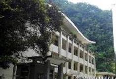 广东第一峰旅游风景区：阳山县秤架一级水电站