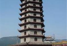 广州街香港街景区：九层镇海塔