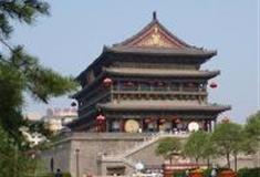 西安城墙景区：钟鼓楼广场