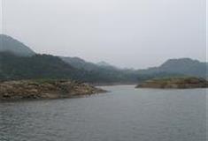 大别山主峰别山湖景区：双河寺