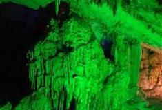 武隆芙蓉洞：松柏会仙